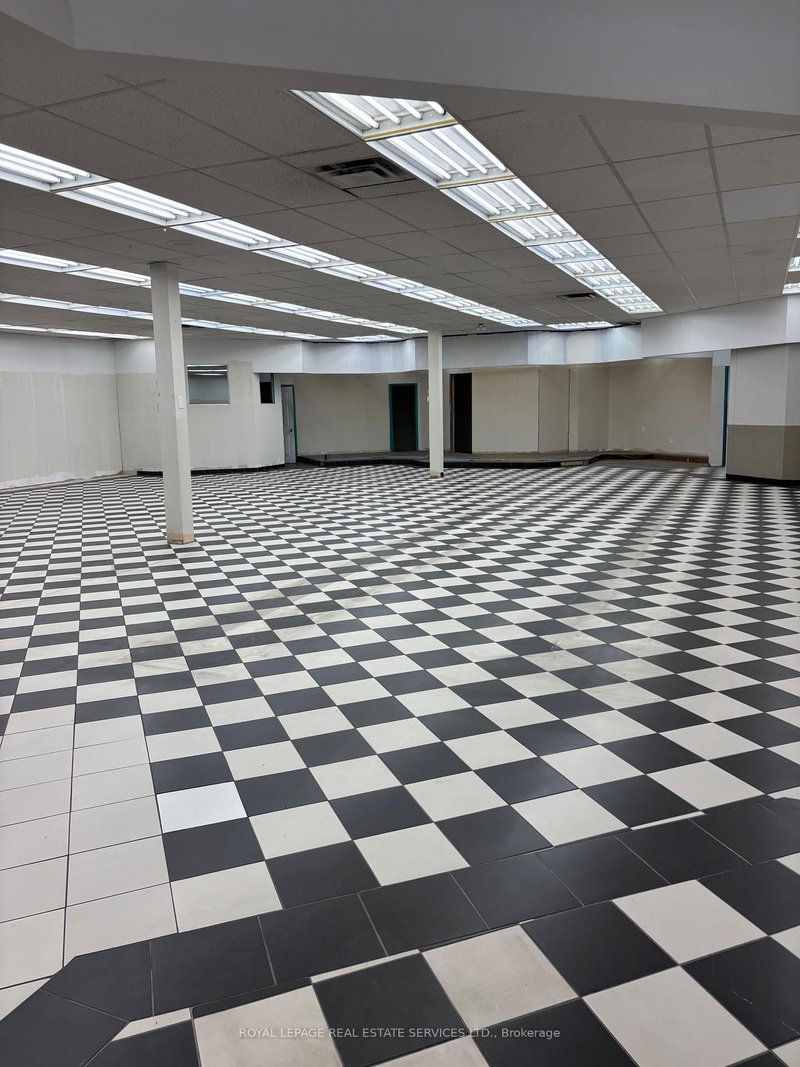 2796 Victoria Park, Toronto, M2J 4A8 | Image 3