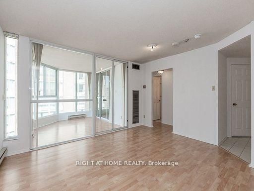 1907 - 55 Centre Ave, Toronto, M5G 2H5 | Image 2