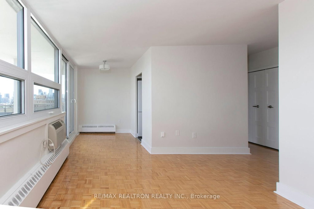 306 - 485 Huron Street 2