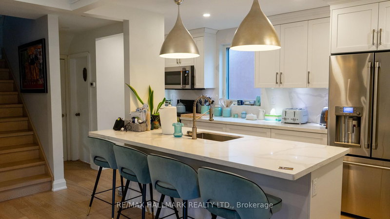 203 Elmhurst Ave, Toronto, M2N 1S2 | Image 2