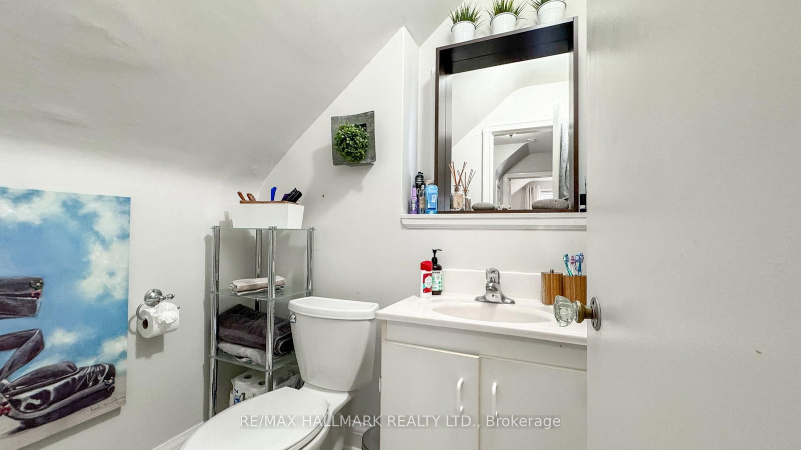 203 Elmhurst Avenue - Photo 32