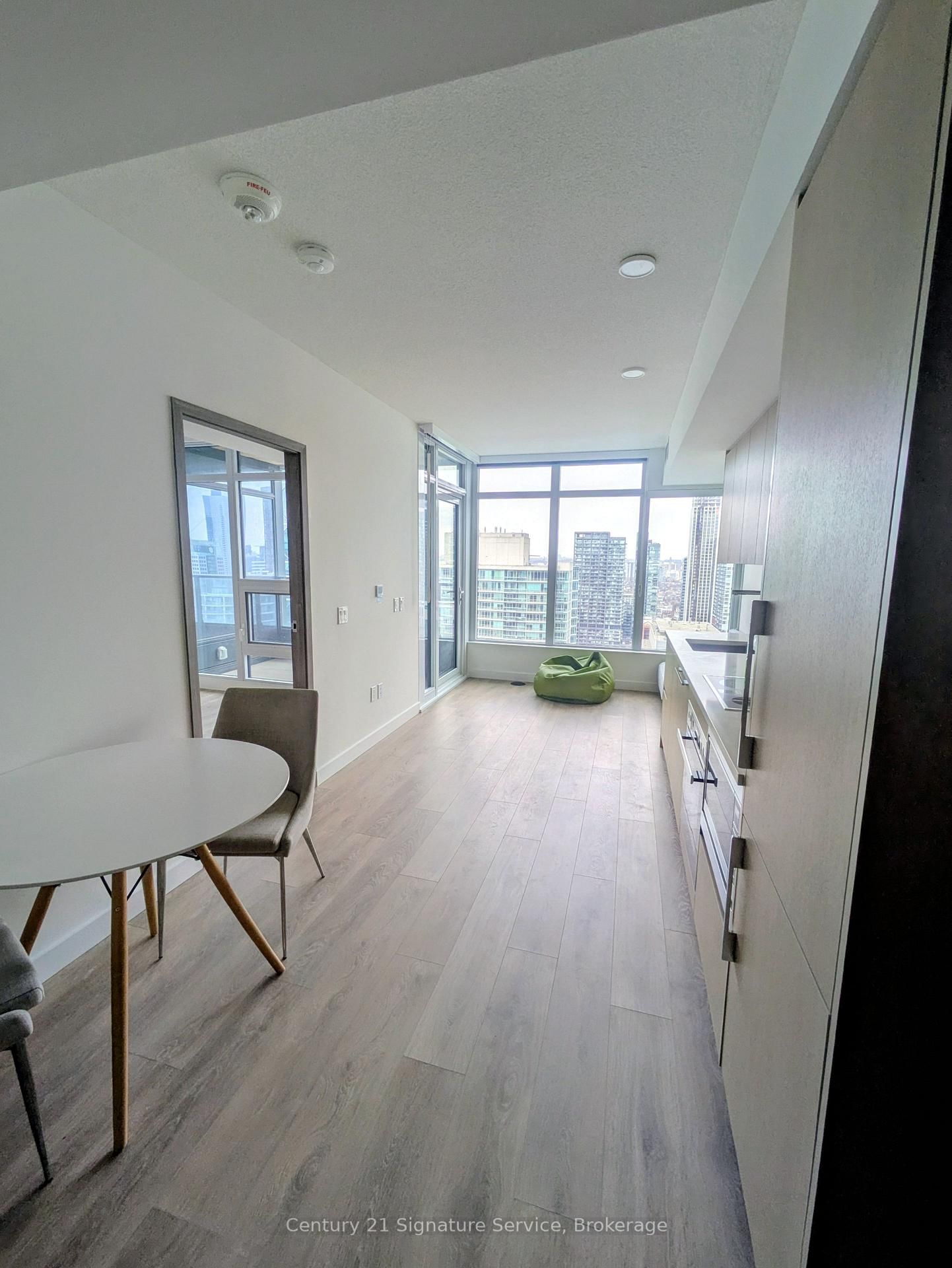 1 Concord Cityplace Way, Unit 3812 - Photo 4