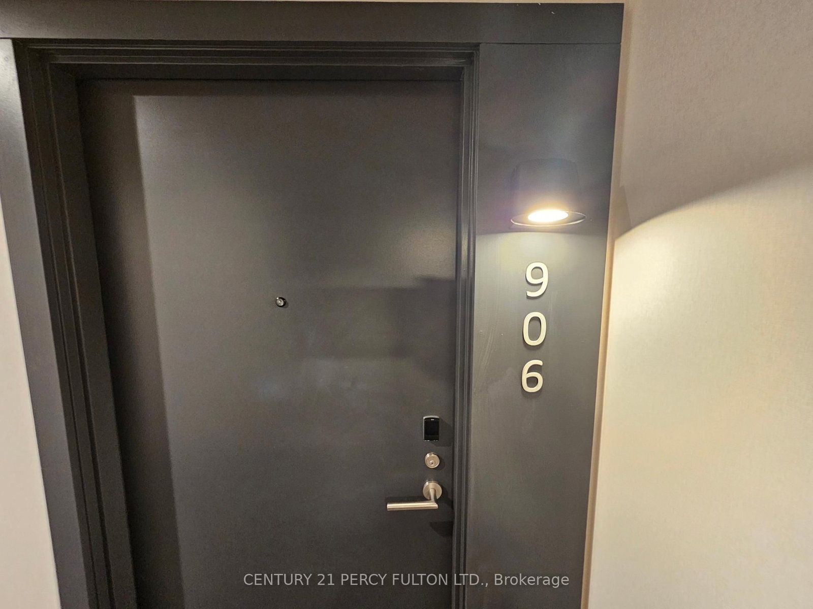 Condo for lease at 906-180 Front Street, Toronto, Ontario, M5A 0A9 - Moss Park - MLS: C12848618