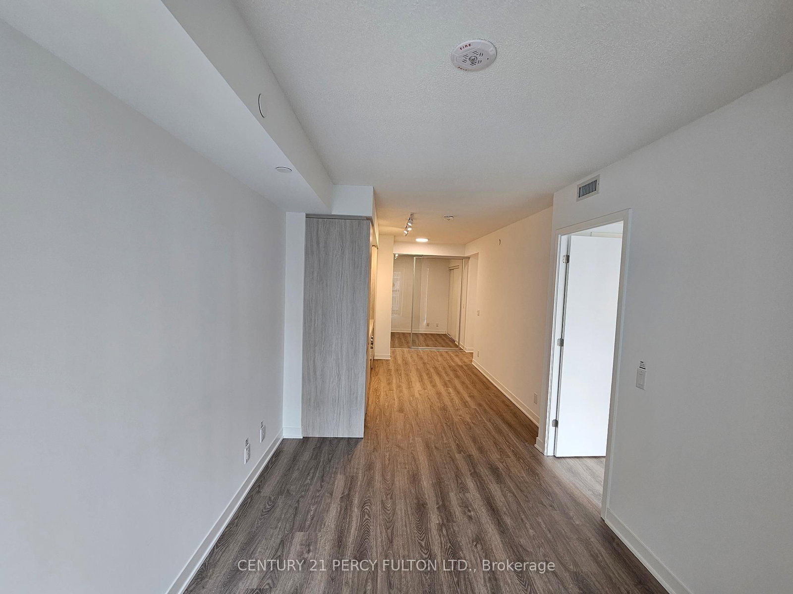 Condo for lease at 906-180 Front Street, Toronto, Ontario, M5A 0A9 - Moss Park - MLS: C12848618