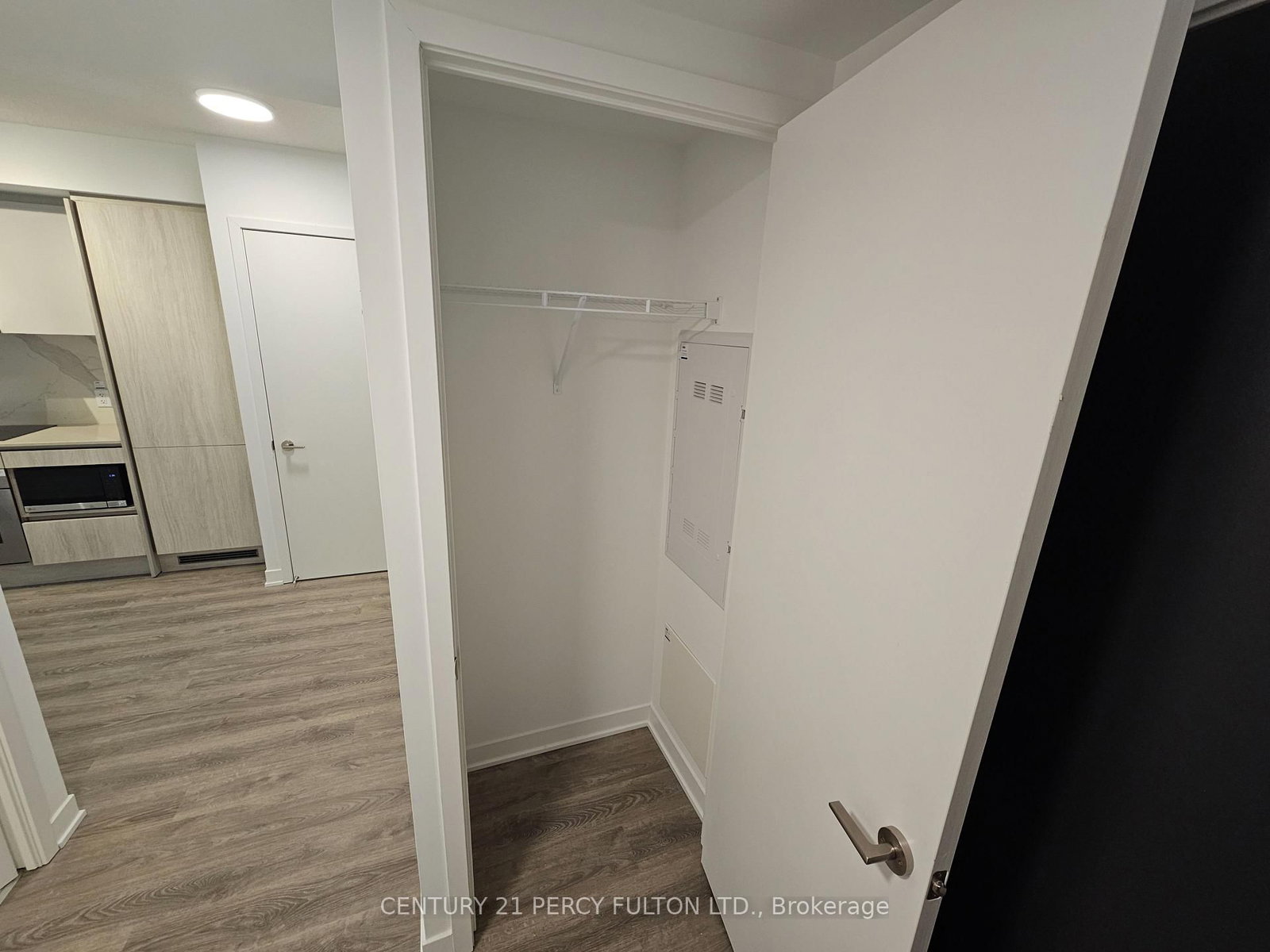 Condo for lease at 906-180 Front Street, Toronto, Ontario, M5A 0A9 - Moss Park - MLS: C12848618