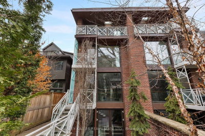 94B Admiral Road • Toronto, ON