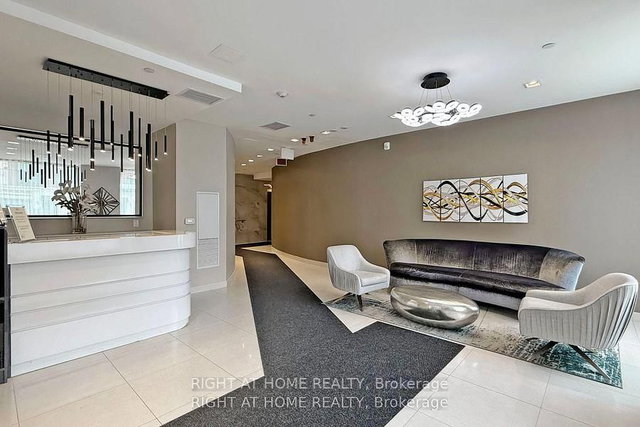 610 - 741 Sheppard Avenue W