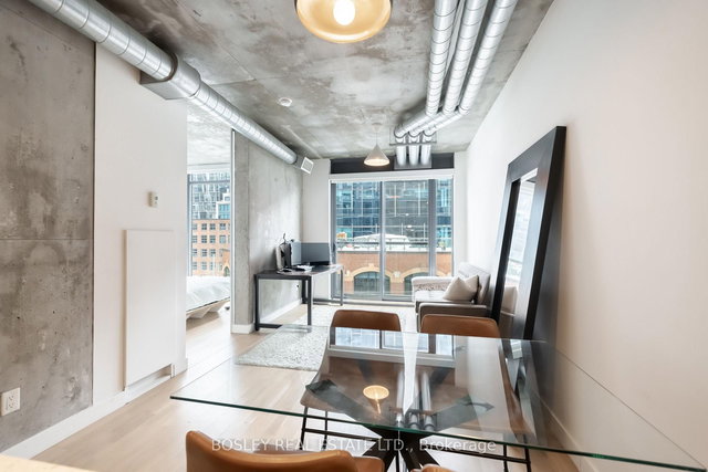 409 - 138 Princess Street