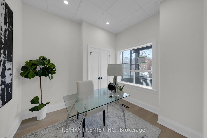 388 Crawford St, Toronto, M6J 2V9 | Image 3