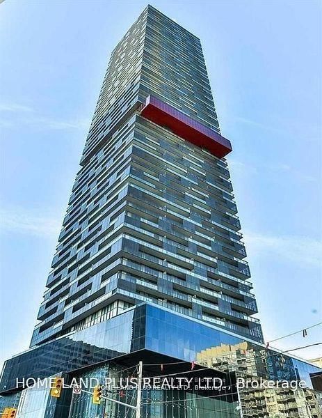 home for lease on 5512-8 Eglinton Avenue E