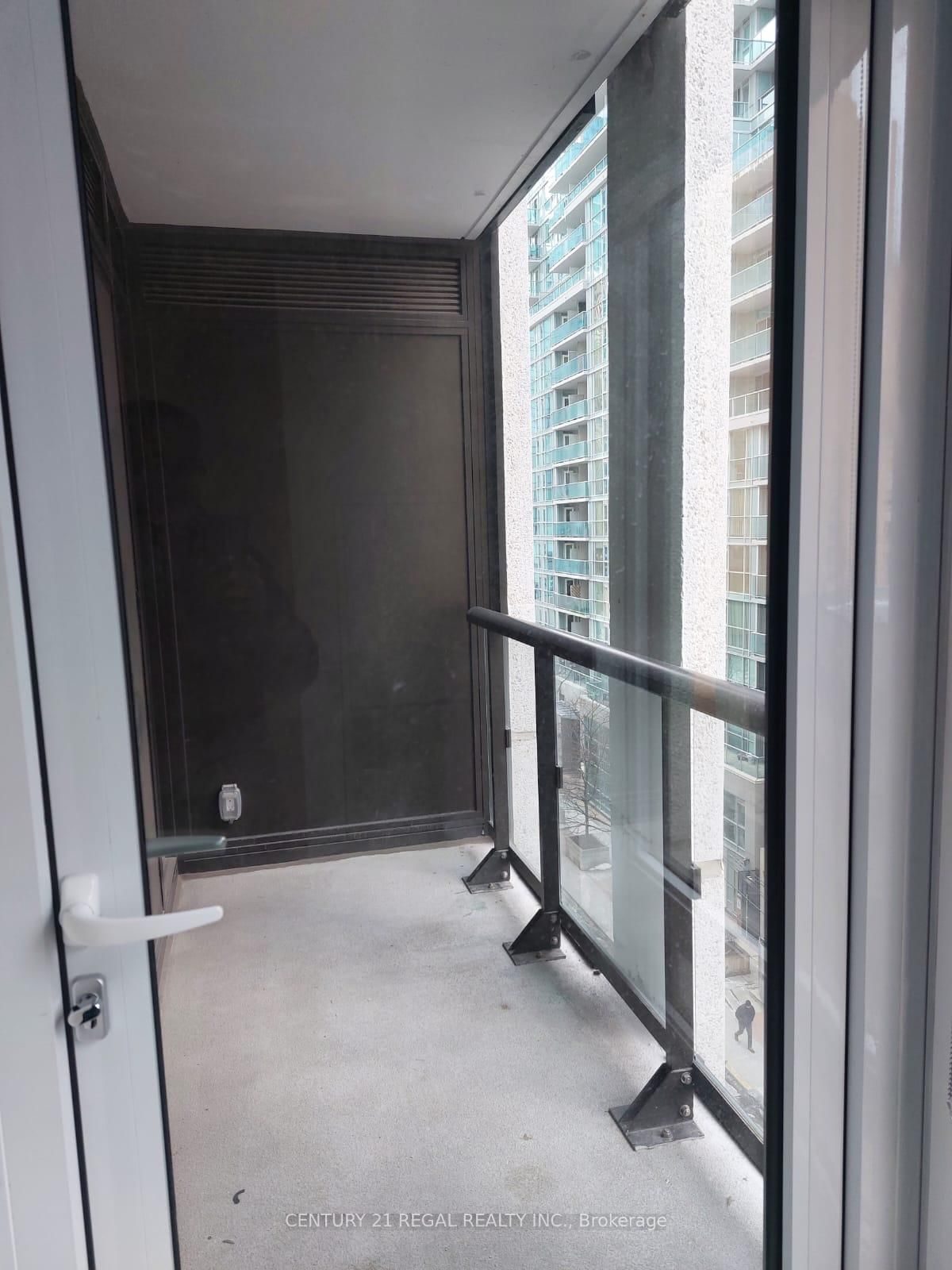 Condo for lease at 512-121 St Patrick Street, Toronto, Ontario, M5T 1T4 - University - MLS: C12851596