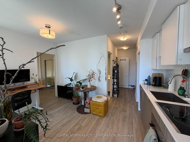 610 - 195 Redpath Avenue