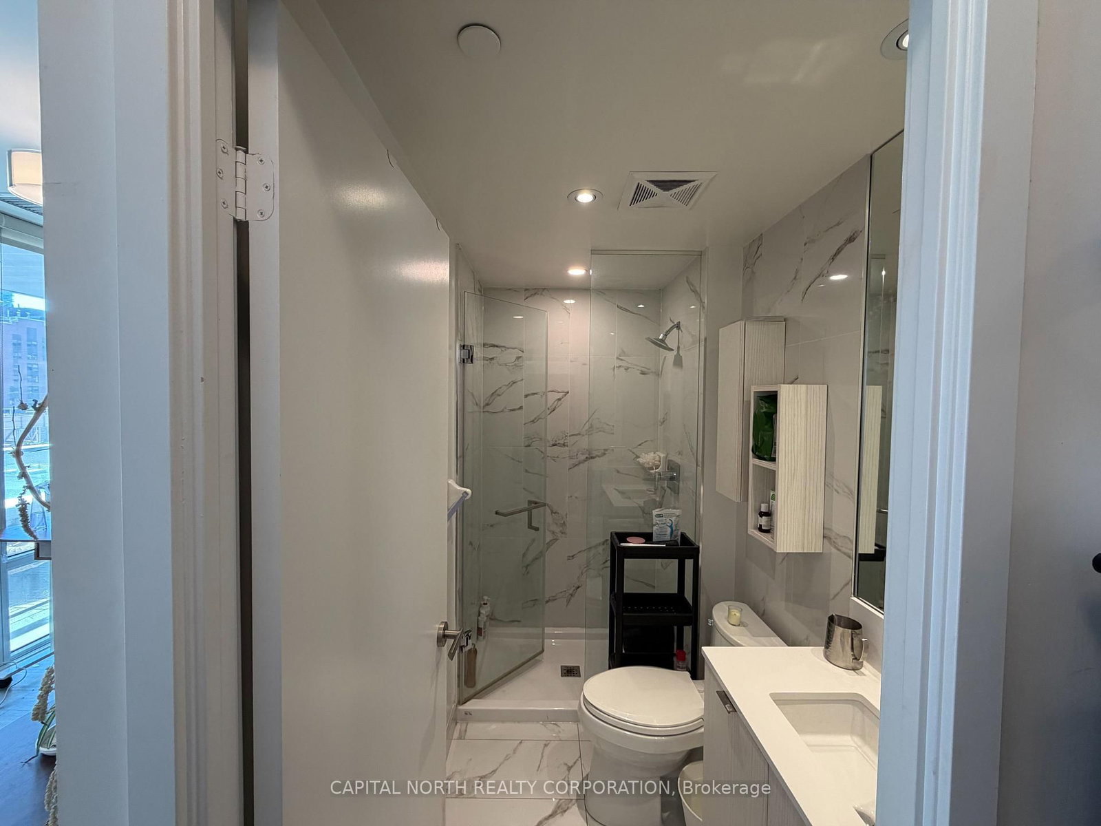 Condo for lease at 610-195 Redpath Avenue, Toronto, Ontario, M4P 0E4 - Mount Pleasant West - MLS: C12851650