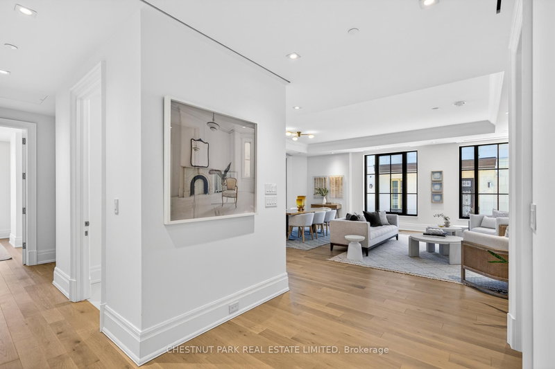 202 - 77 Clarendon Ave, Toronto, M4V 0B8 | Image 2