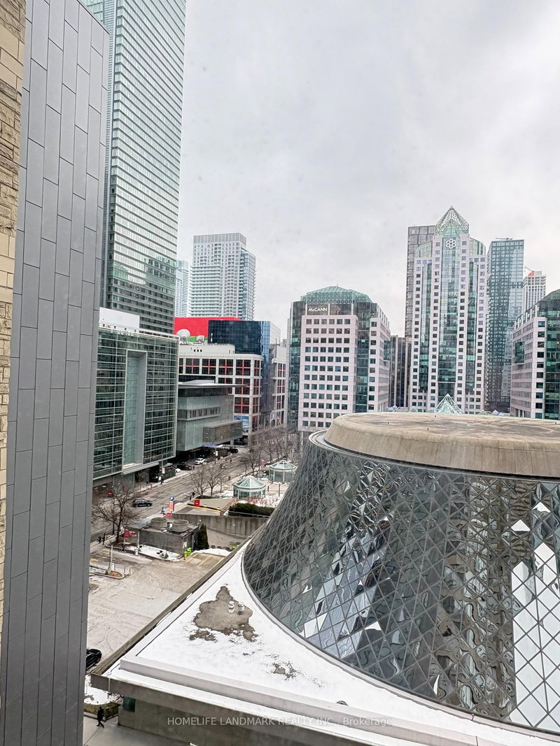 1002 - 71 Simcoe St, Toronto, M5J 2S9 | Image 3