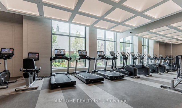 417 - 280 Howland Avenue