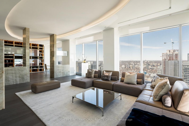 4602/03 - 183 Wellington St W, Toronto, M5V 0A1 | Image 3