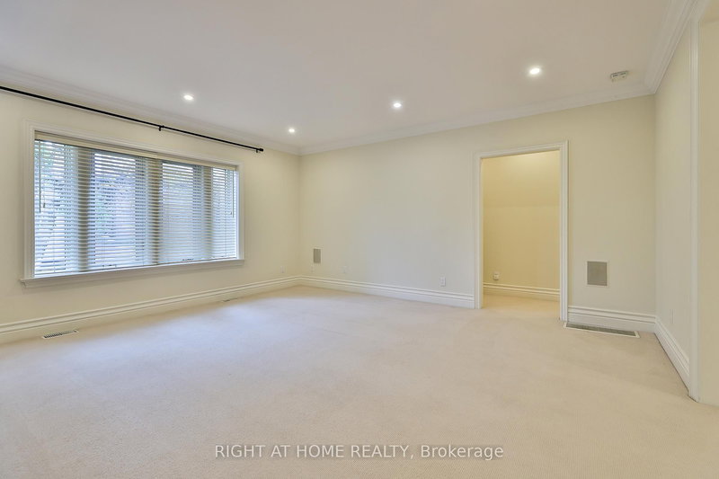 Main - 119 Chaplin Cres, Toronto, M5P 1A6 | Image 3