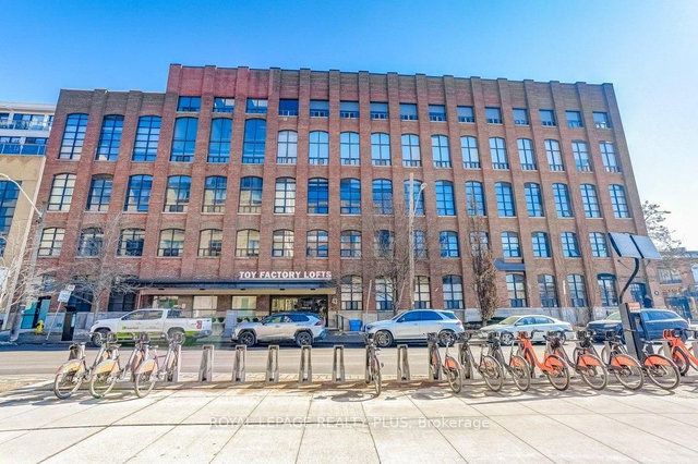 701 - 43 Hanna Avenue