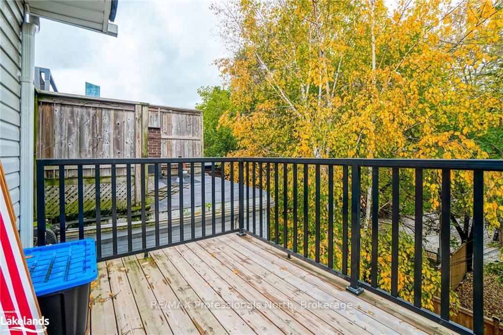 214 E Gerrard Street • Toronto, ON photo 31