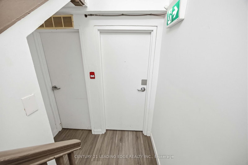 LOWER - 1A Leonard Ave, Toronto, M5T 2P8 | Image 3