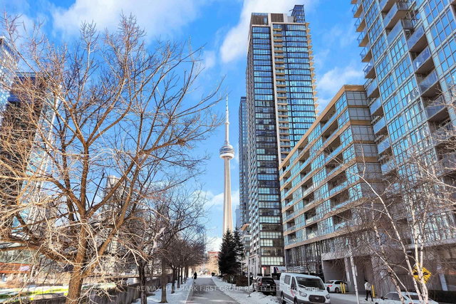530 - 21 Iceboat Terrace
