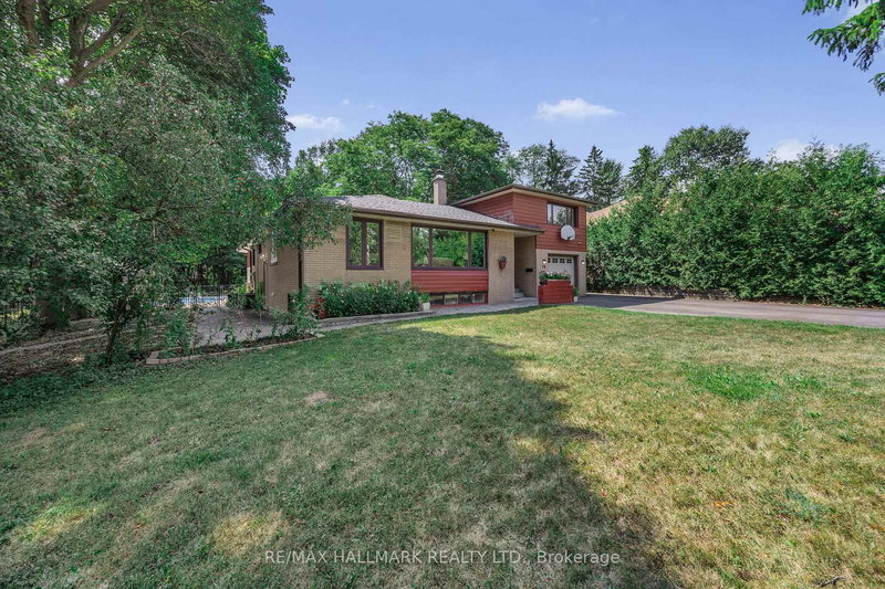 19 Talwood Dr, Toronto, M3B 2P4 | Image 3