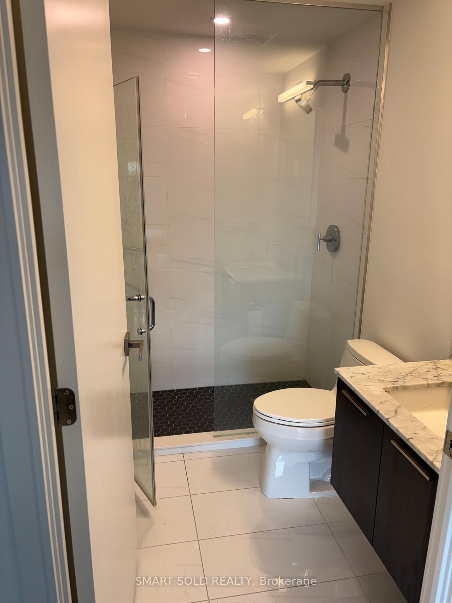 3 Gloucester Street, Unit 2606 - Photo 34