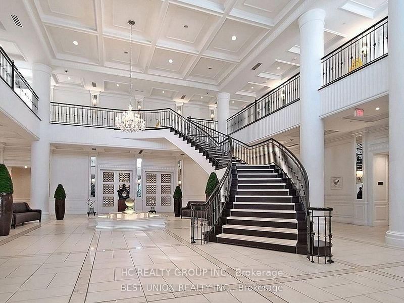 1006 - 15 Greenview Ave, Toronto, M2M 4M7 | Image 2