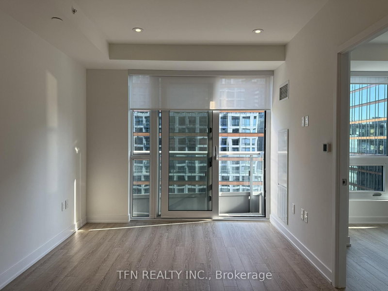 921 - 15 Richardson St, Toronto, M5A 0Y5 | Image 3