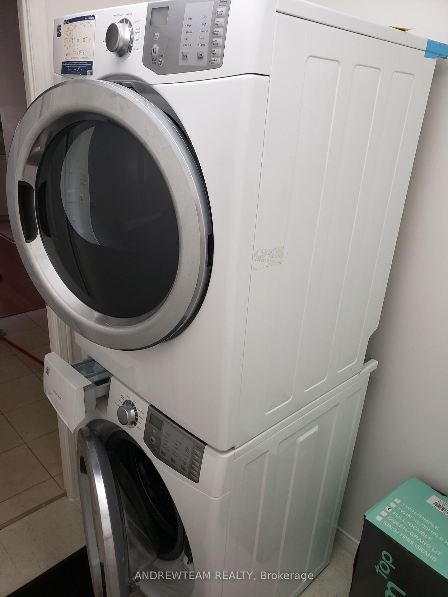 Condo for lease at 1406-887 Bay Street, Toronto, Ontario, M5S 3K4 - Bay Street Corridor - MLS: C12857726