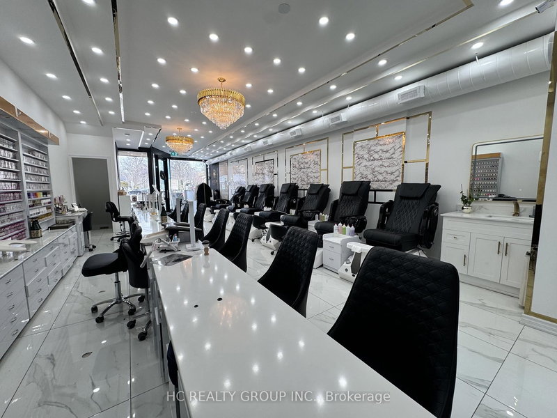 523 Eglington Ave, Toronto, M5N 1B1 | Image 2