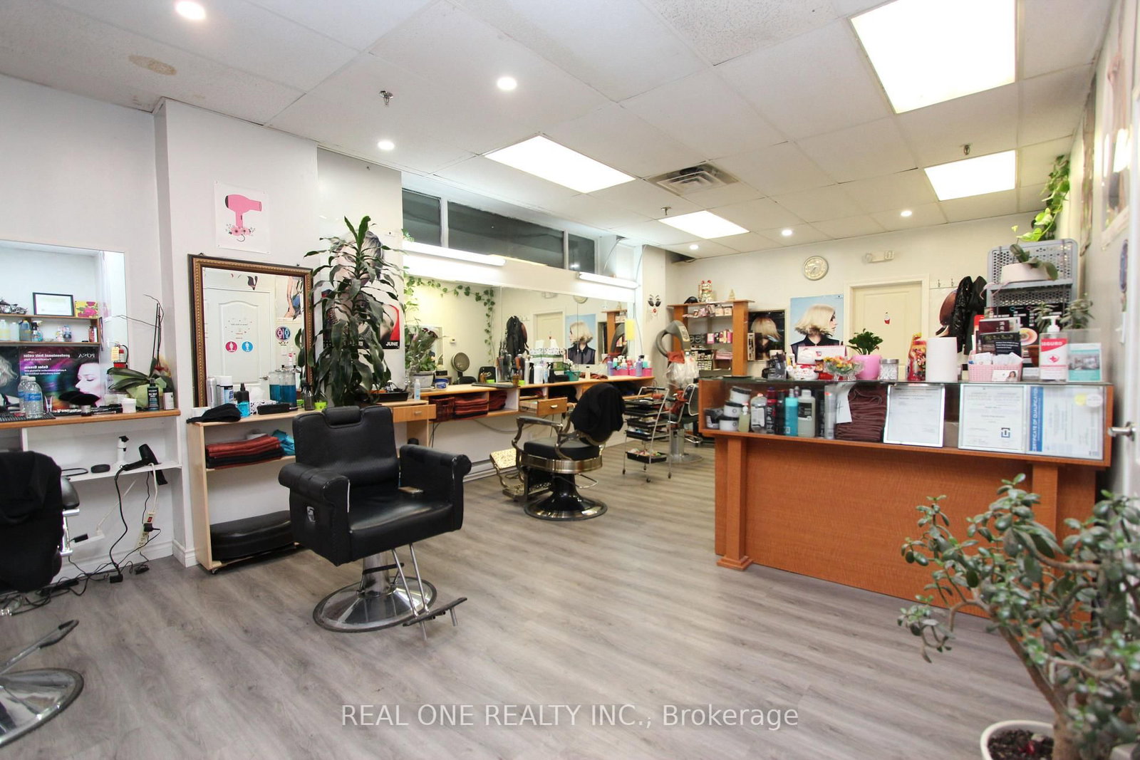 144 Augusta Avenue, Unit Front Unit - Photo 4