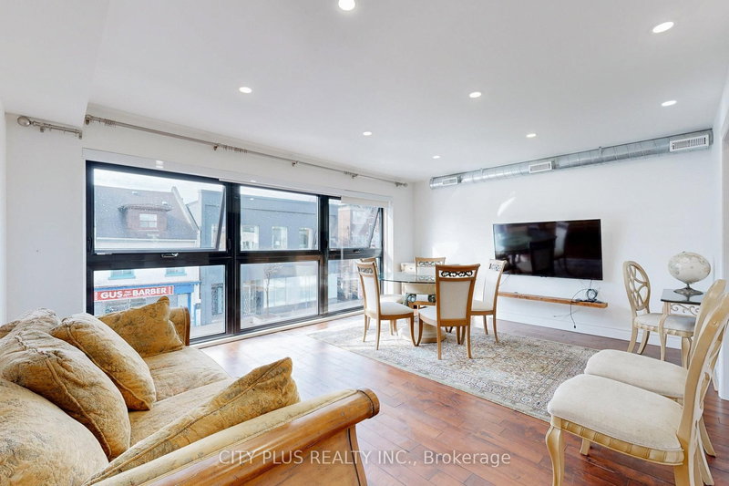 704 Bloor St W, Toronto, M6G 1L4 | Image 3