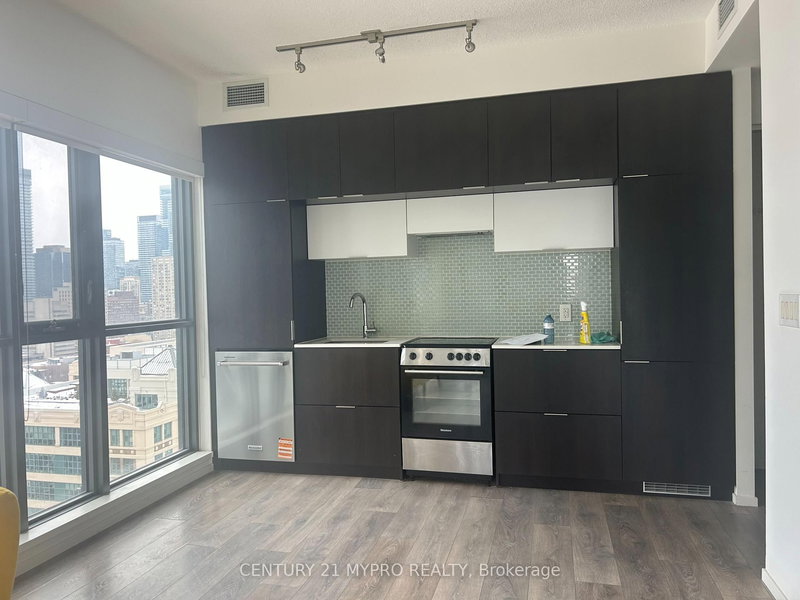 home for lease on 2101-159 Dundas Street E