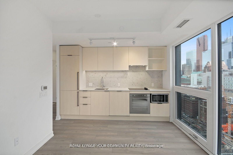 home for lease on 2712-82 Dalhousie Street