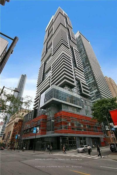 5301 - 7 Grenville St | Toronto | Image