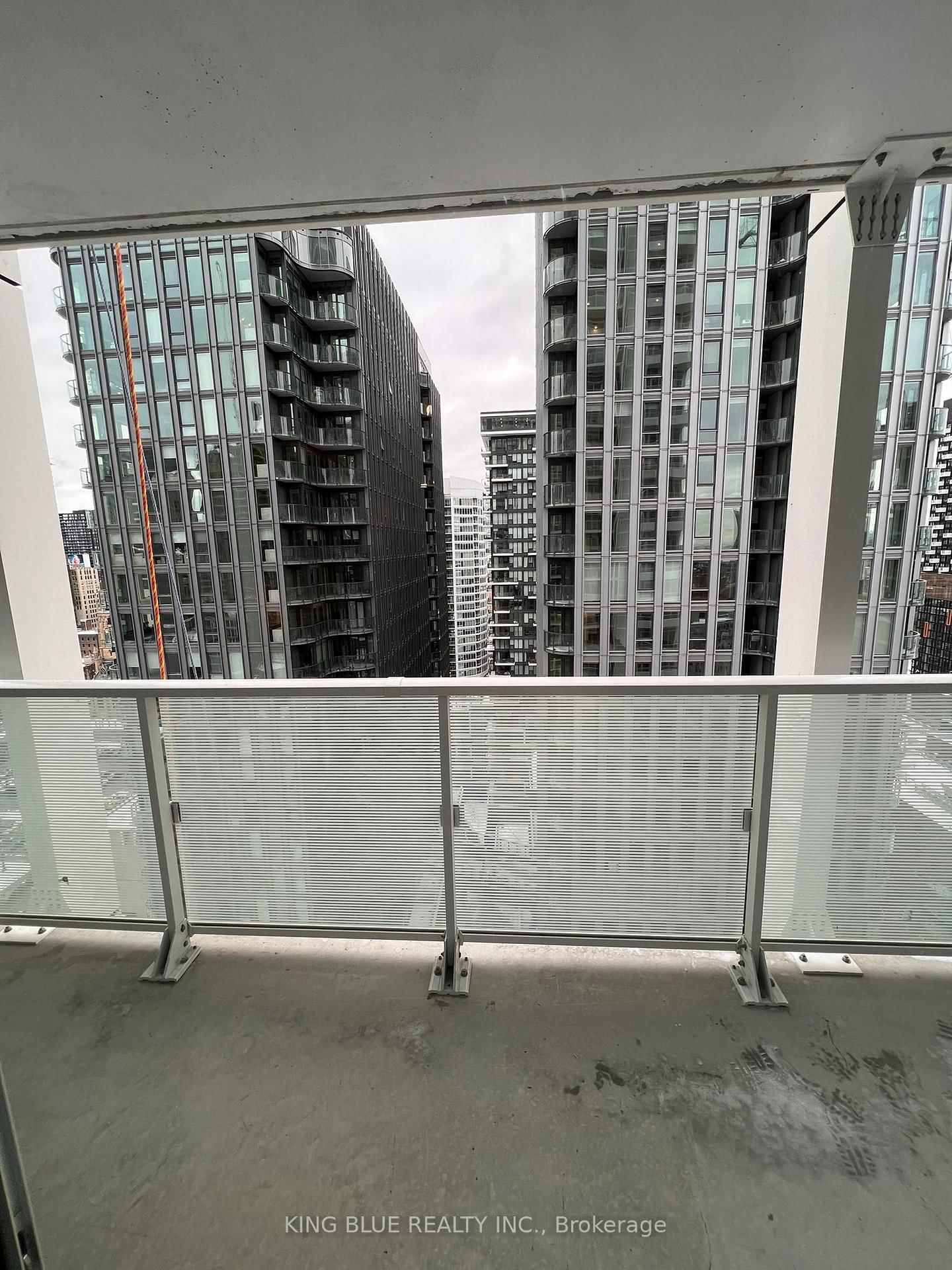 88 Queen Street E, Unit 2216 - Photo 11