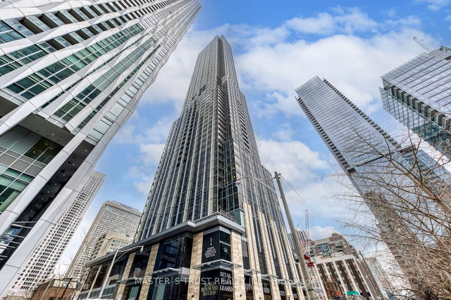 2507 - 11 Yorkville Avenue