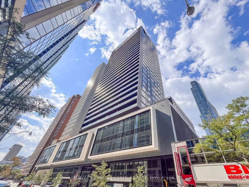 home for lease on 1409-20 Edward Street