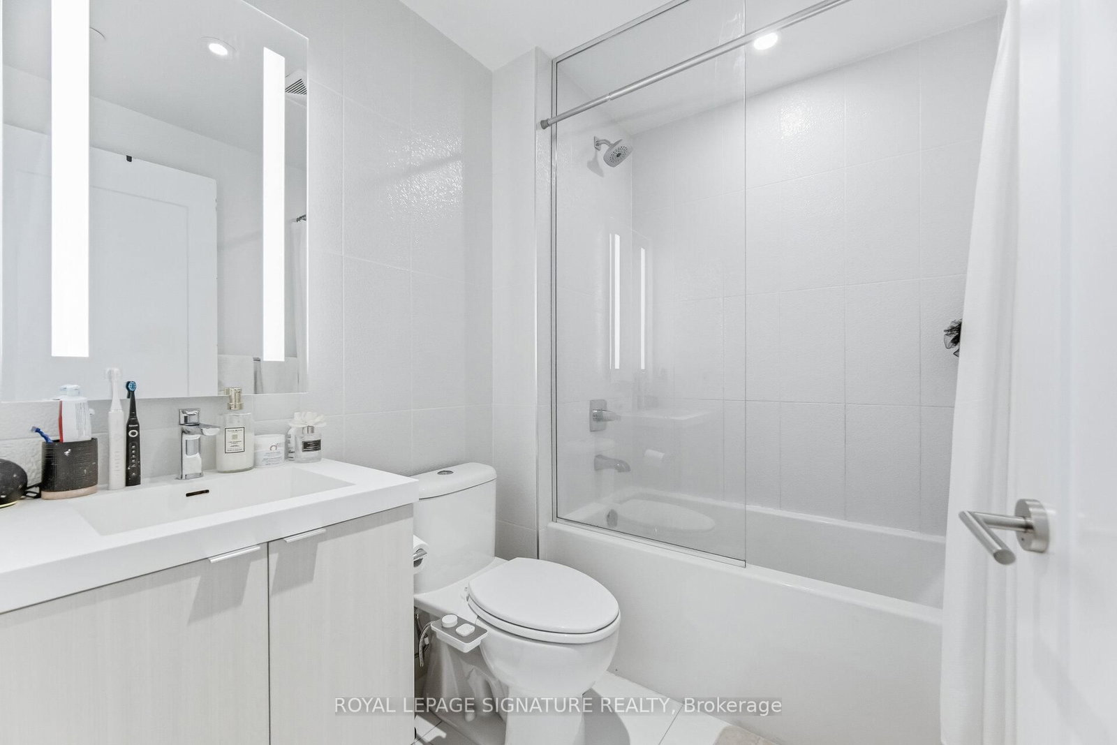 575 Bloor Street E, Unit 2904 - Photo 13