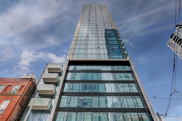 1205 - 11 Charlotte Street