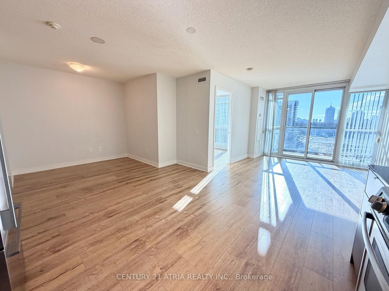 home for lease on 1616-121 Mcmahon Drive