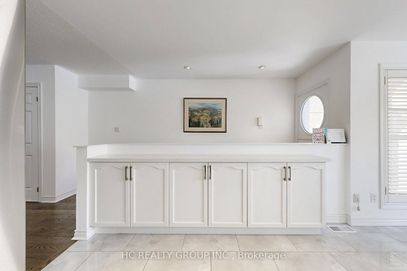 204B Finch Ave E, Toronto, M2N 4R9 | Image 2