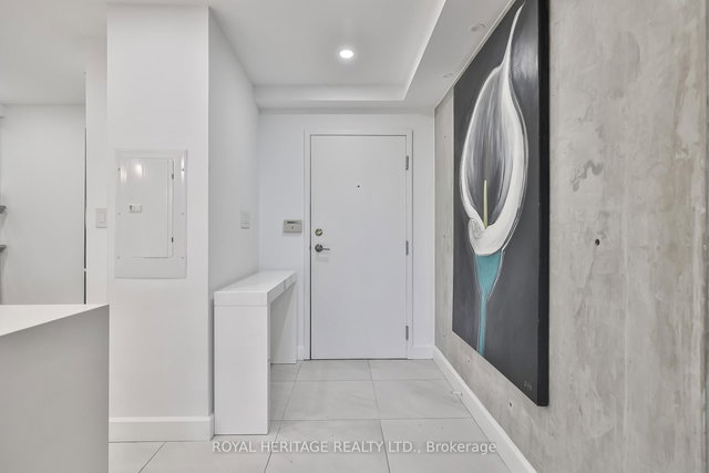 801 - 10 Torresdale Avenue