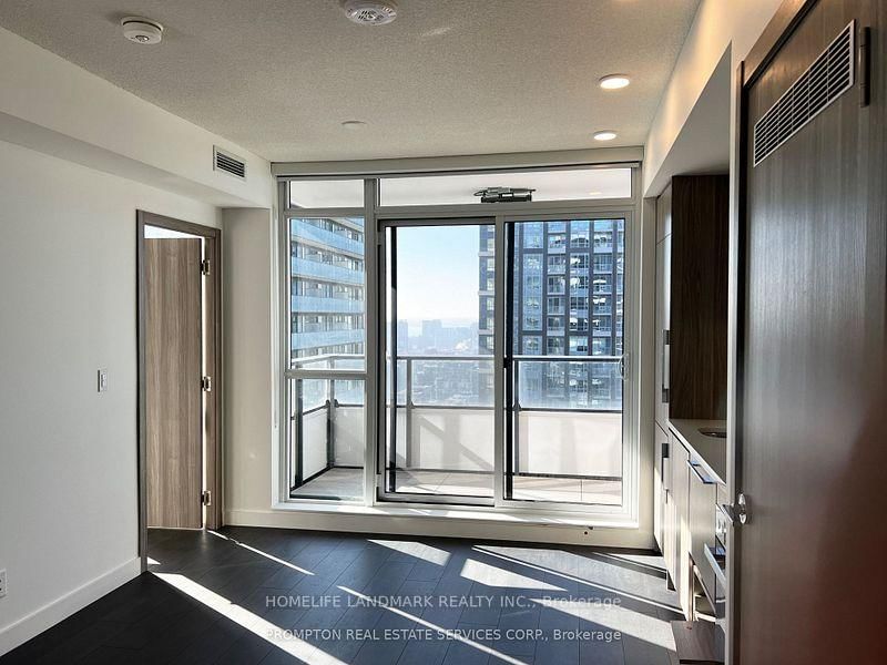 home for lease on 4307-38 Widmer Street