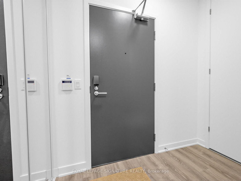 Room1