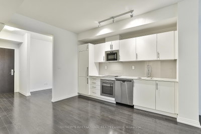 Unit 602 — 460 Adelaide Street E — photo 6