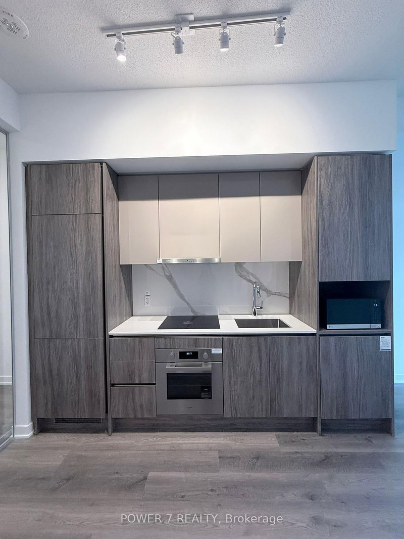 2308 - 180 Front St E, Toronto, M5A 0K9 | Image 2