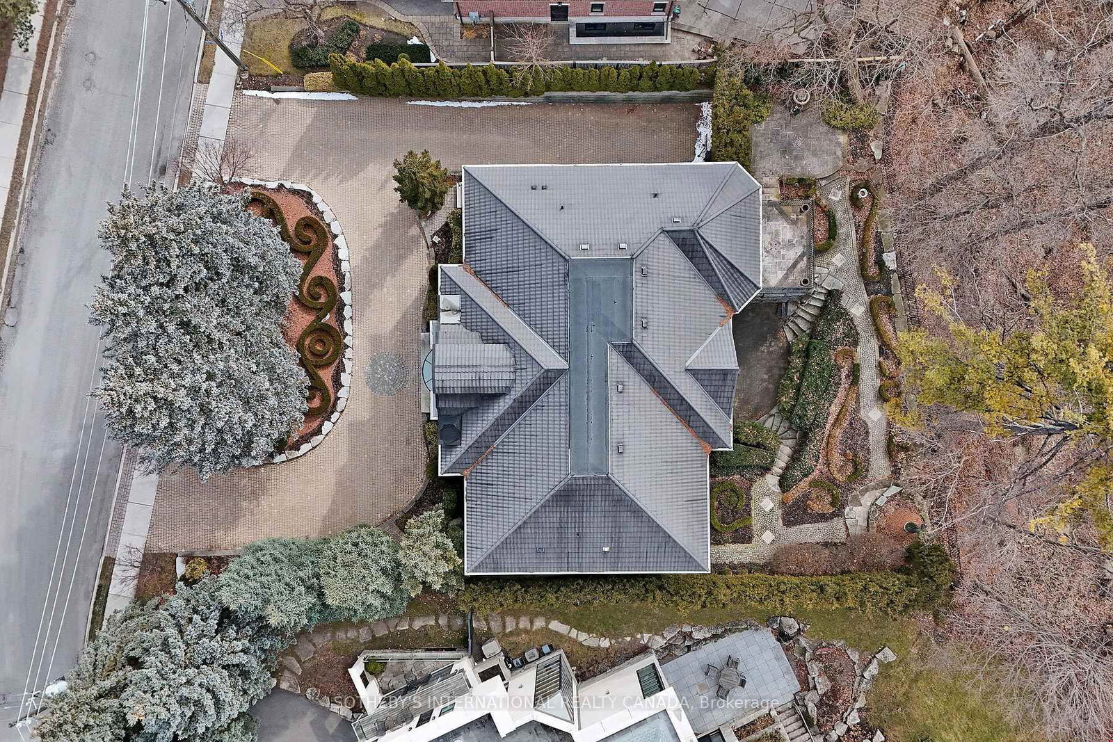 Listing Image 19